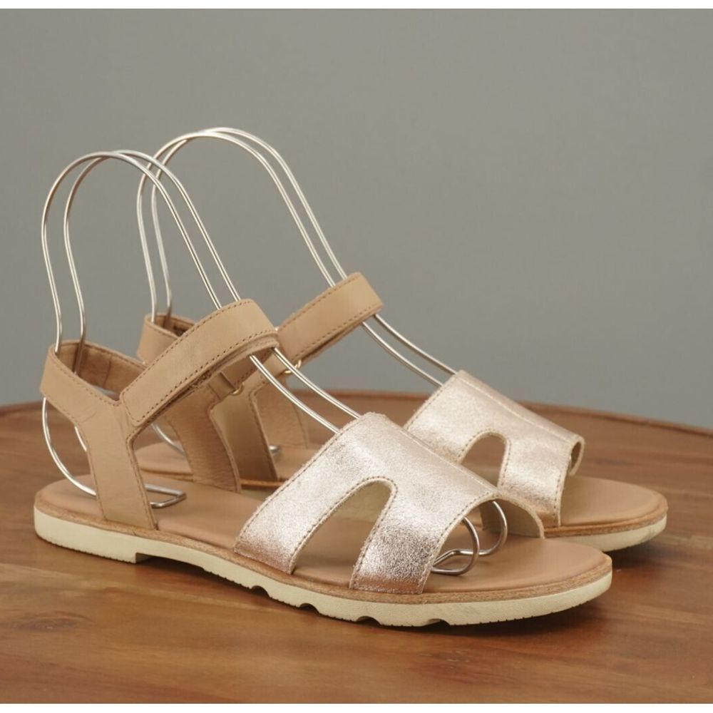 Sorel Women's Metallic Rose Gold and Tan Leather Sandals